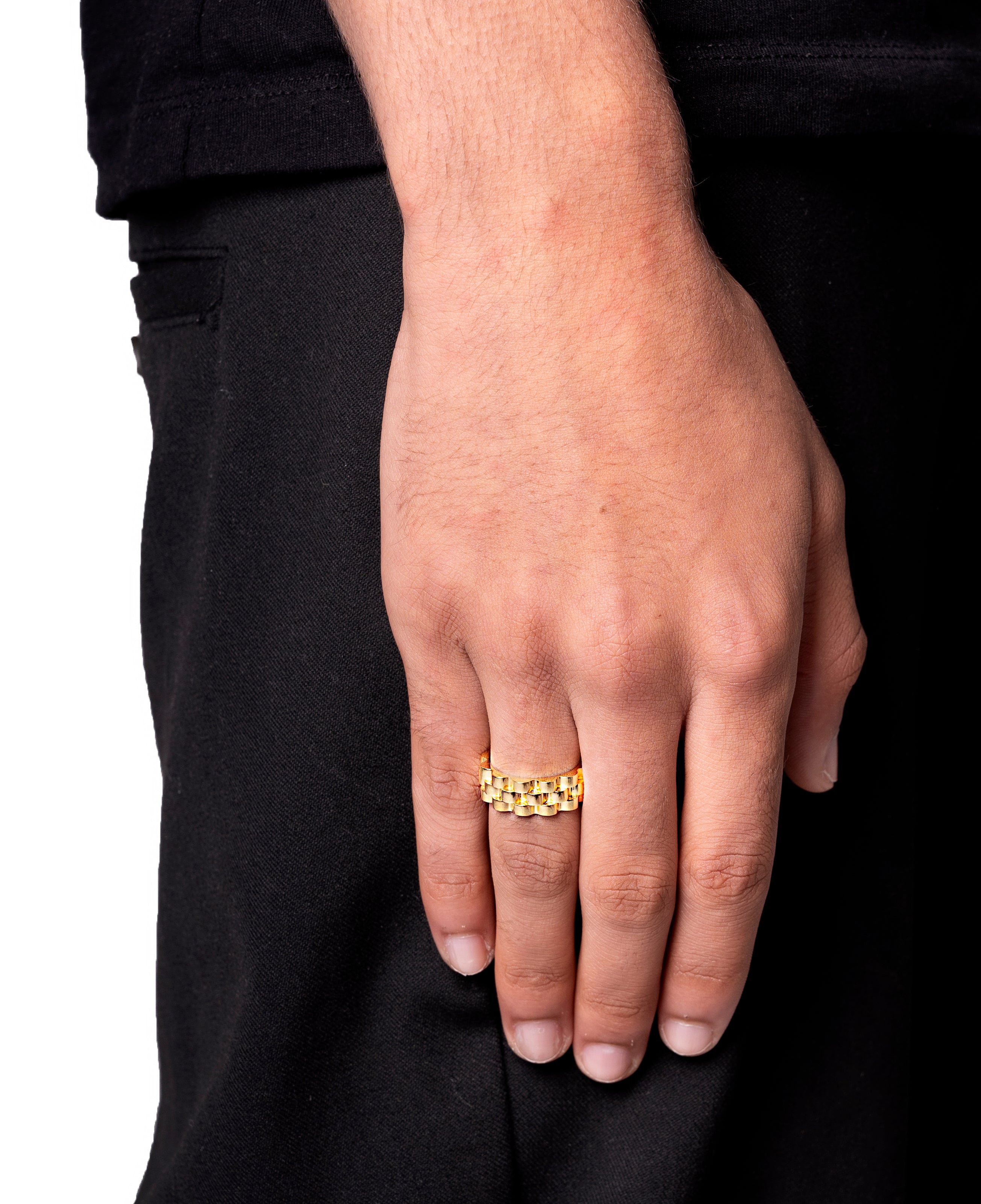 SCHAKEL RING (VAST). - GOUD